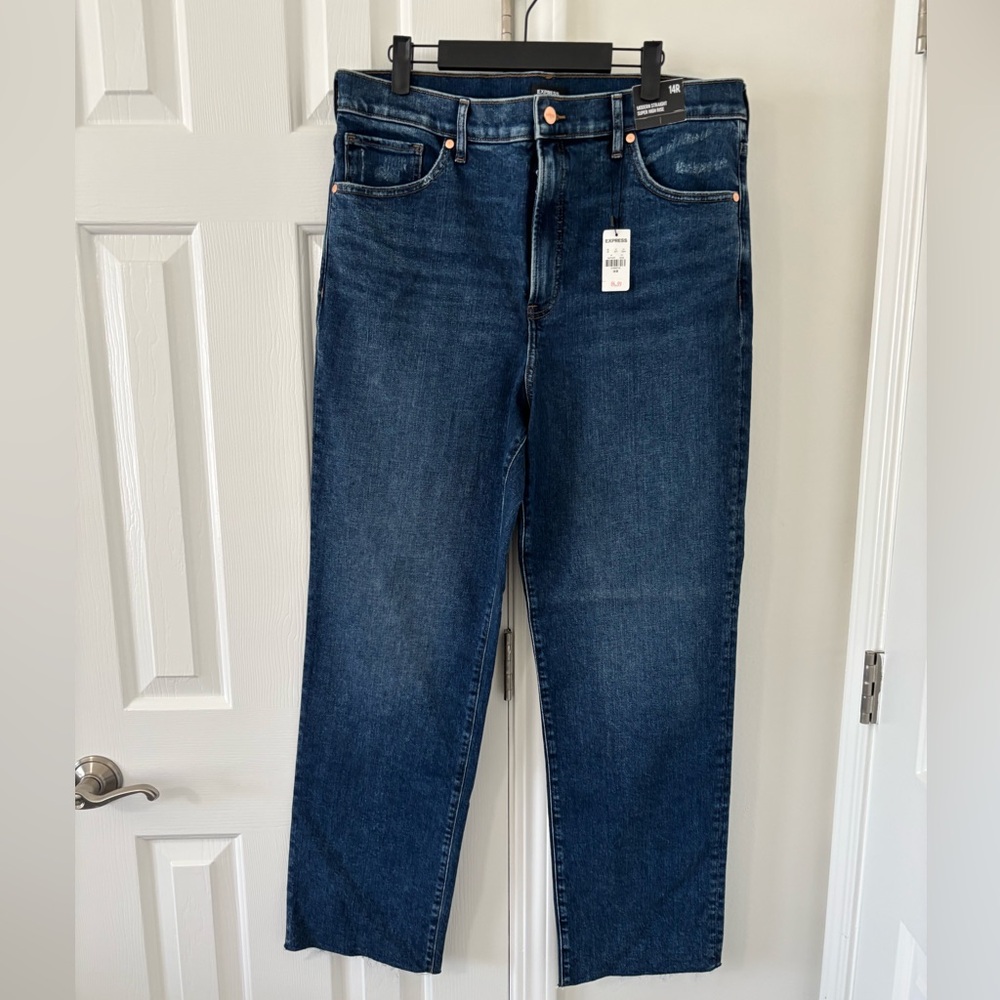 Express Modern Straight Super High Rise Jean